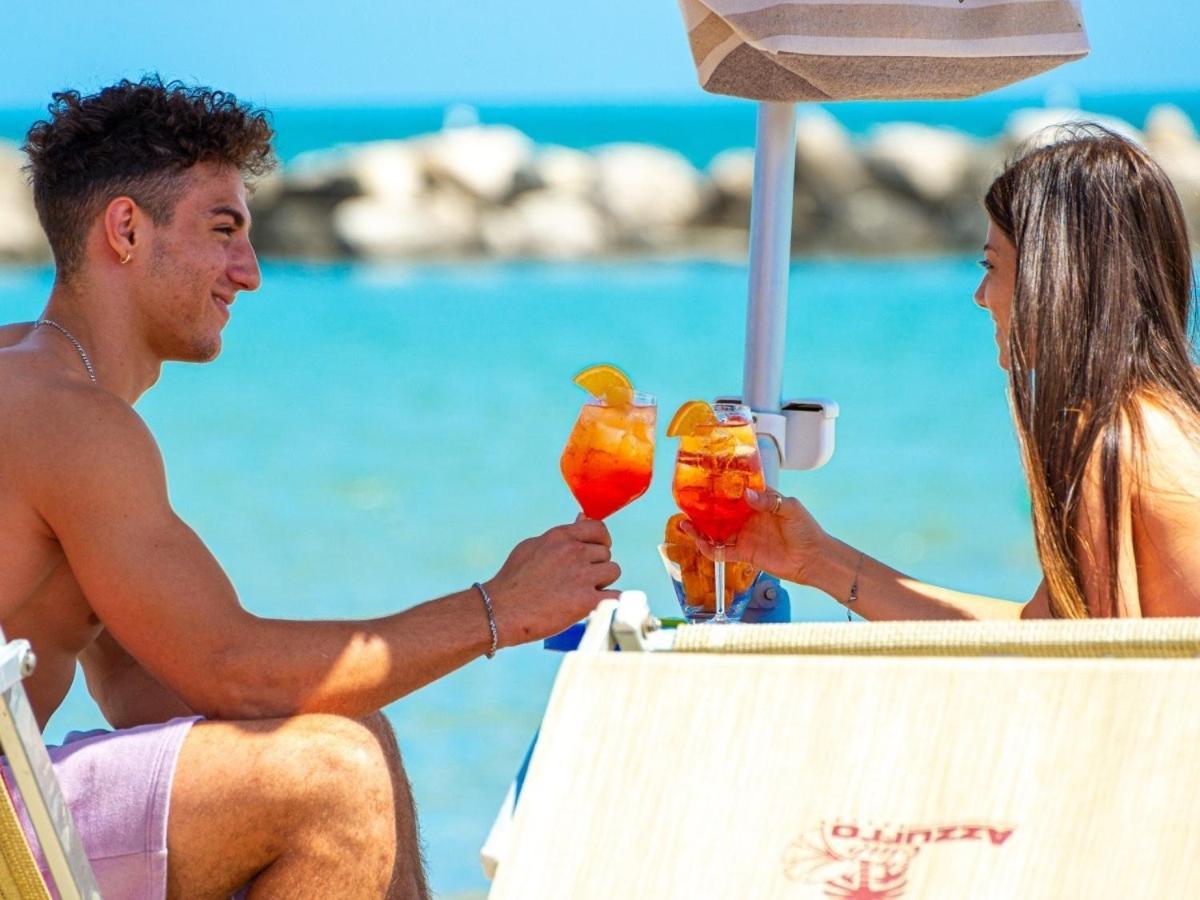 Hotel Marina Beach - Azzurro Club Равенна Екстер'єр фото
